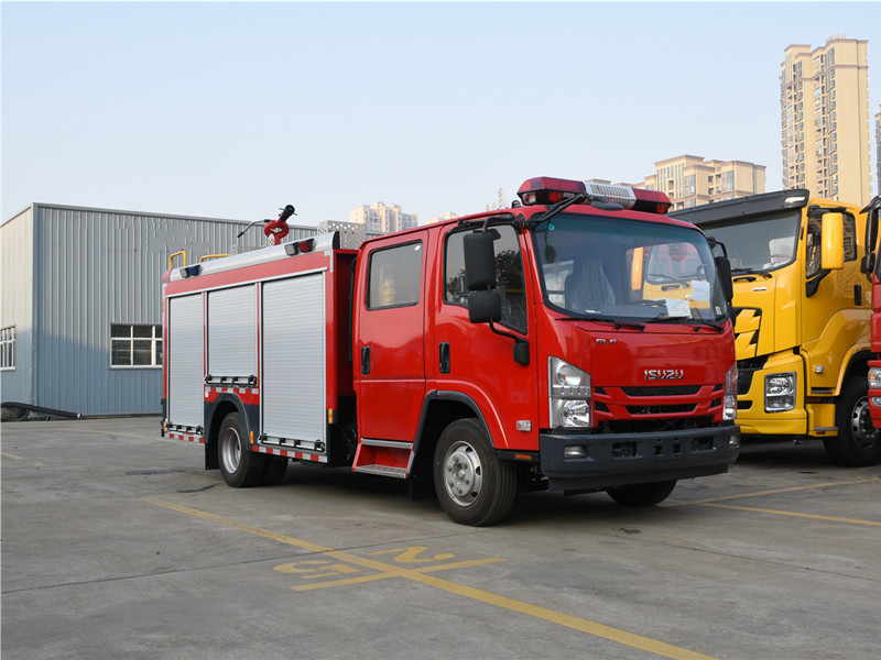 五十鈴4噸水罐消防車(chē)