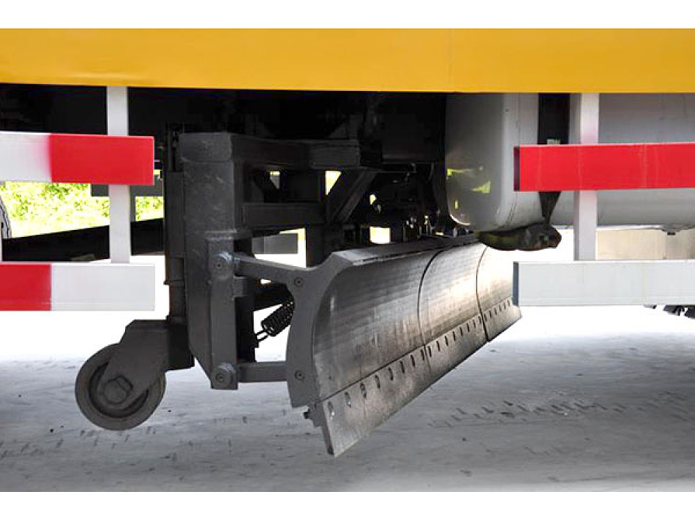 解放J6除雪除冰車(chē)